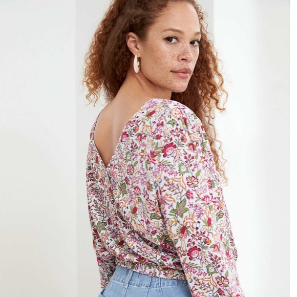 LOFT Jungle Wrap Back Cropped Top - Picture 5 of 9